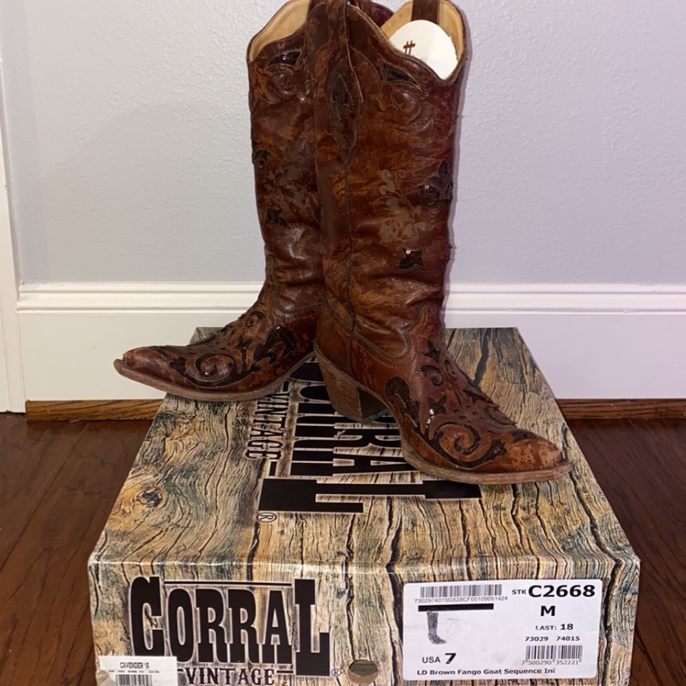 Womens Corral Boots